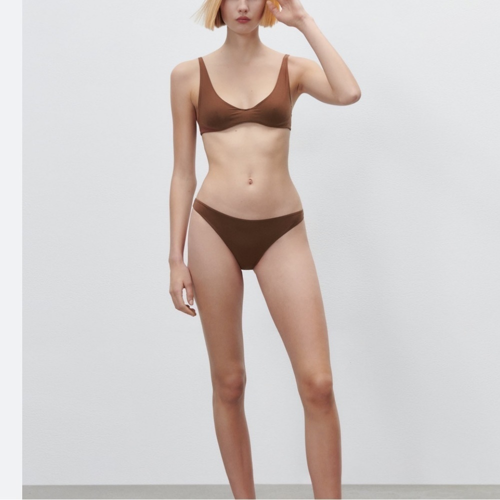 ZARA BRA✨